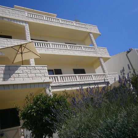 Apartments Huljic フヴァル エクステリア 写真