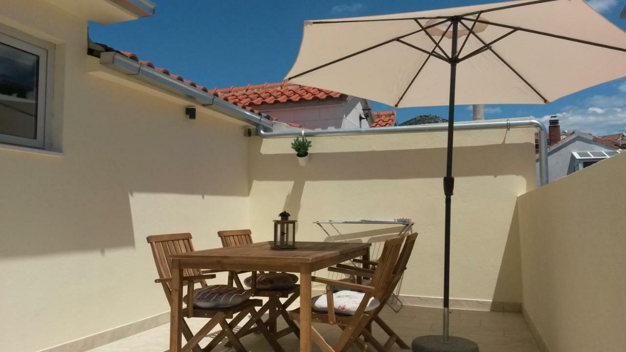 Apartments Huljic フヴァル エクステリア 写真